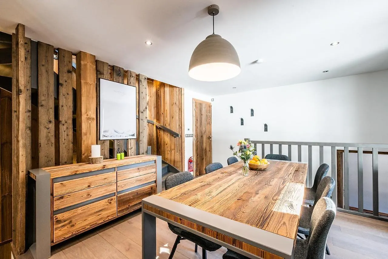 Chalet Badi Argentiere Chamonix - By Emerald Stay