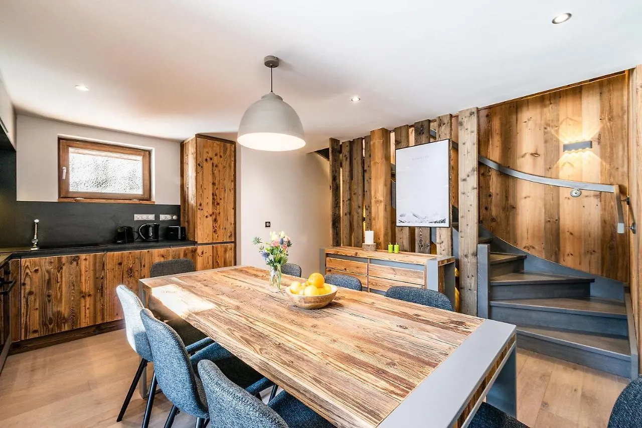 Chalet Badi Argentiere Chamonix - By Emerald Stay 0*,